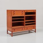 1058 2300 CHEST OF DRAWERS